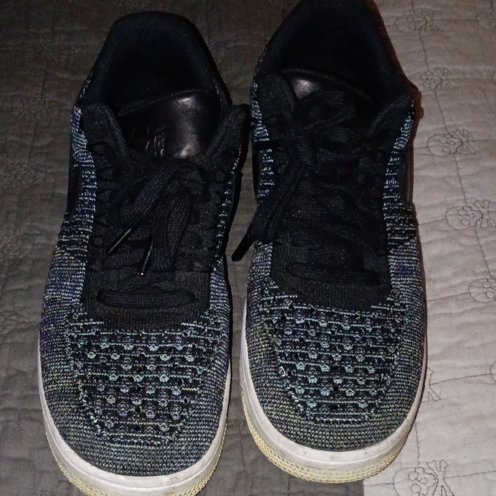 Nike Black and Blue Knit Sneakers